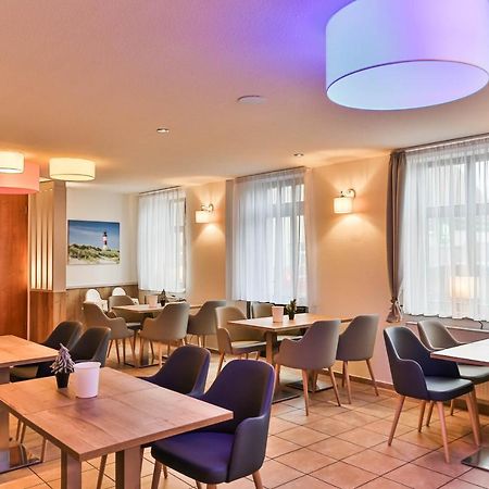 City-Hotel-ヴォルガスト エクステリア 写真